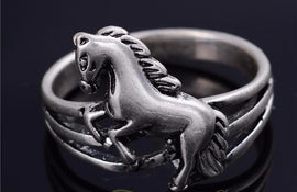 Brand Design Horse Rings